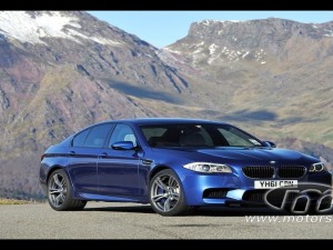 BMW-M5_UK_Version_2012 wallpaper